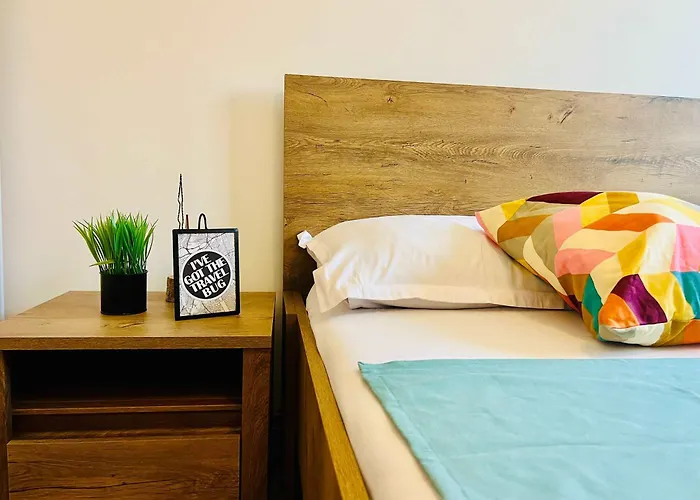 Joy Victor Babes 14 Lägenhet